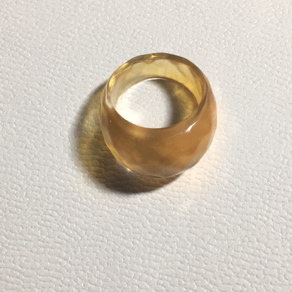 Ring - Picture 3 of 4